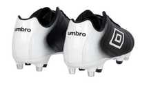 Buty piłkarskie Calcio Soft Ground korki Umbro rozmiar 40.5