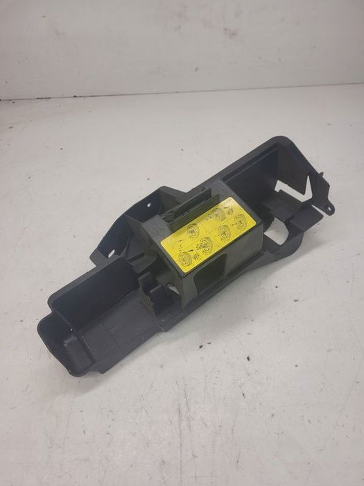 MOCOWANIE UCHWYT LEWARKA AUDI A6 C6 4F9011215B