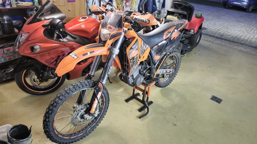 KTM EXC 520 Cross, po remoncie silnika Koła SuperMoto 12kw w dowodzie