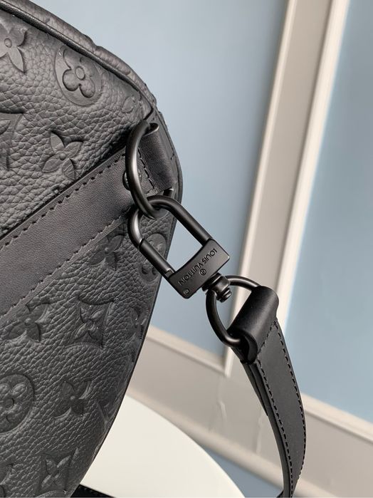 Дорожня сумка Louis Vuitton Keepall 50 чорна чоловіча жіноча спортивна