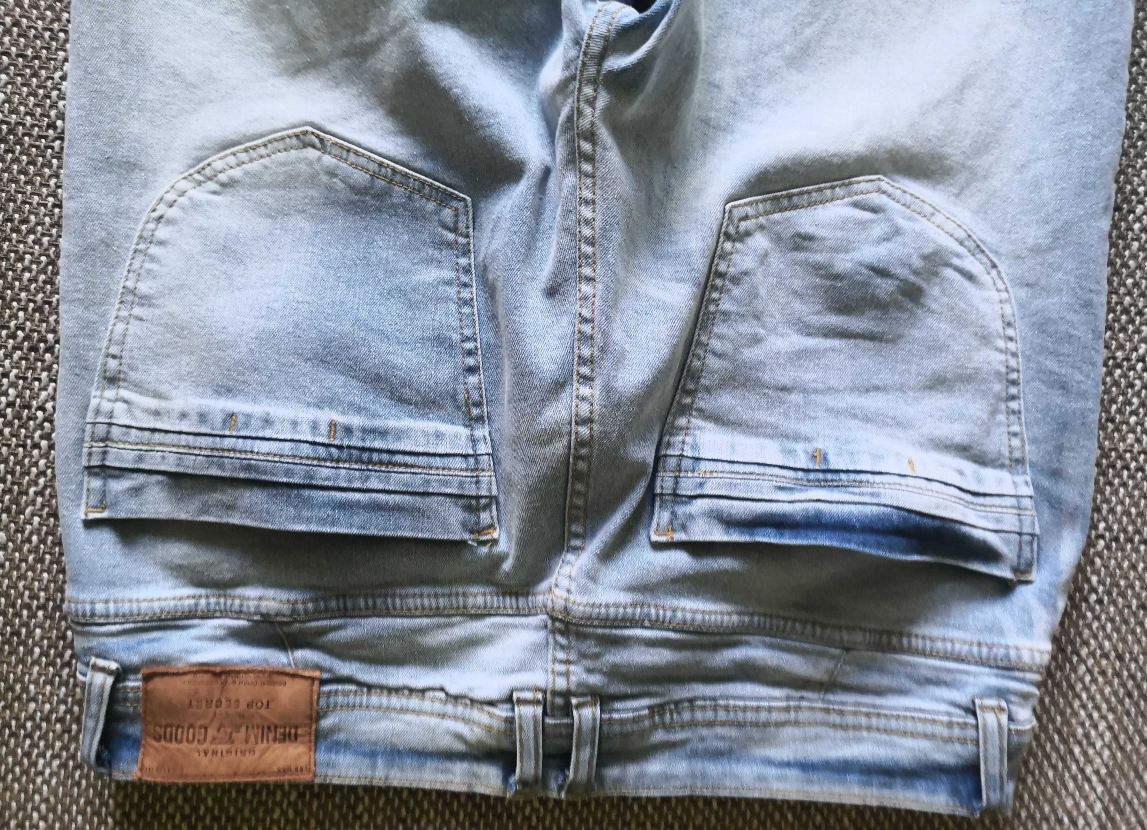 spodnie jeans denim z prostą nogawką TOP SECRET 31/32