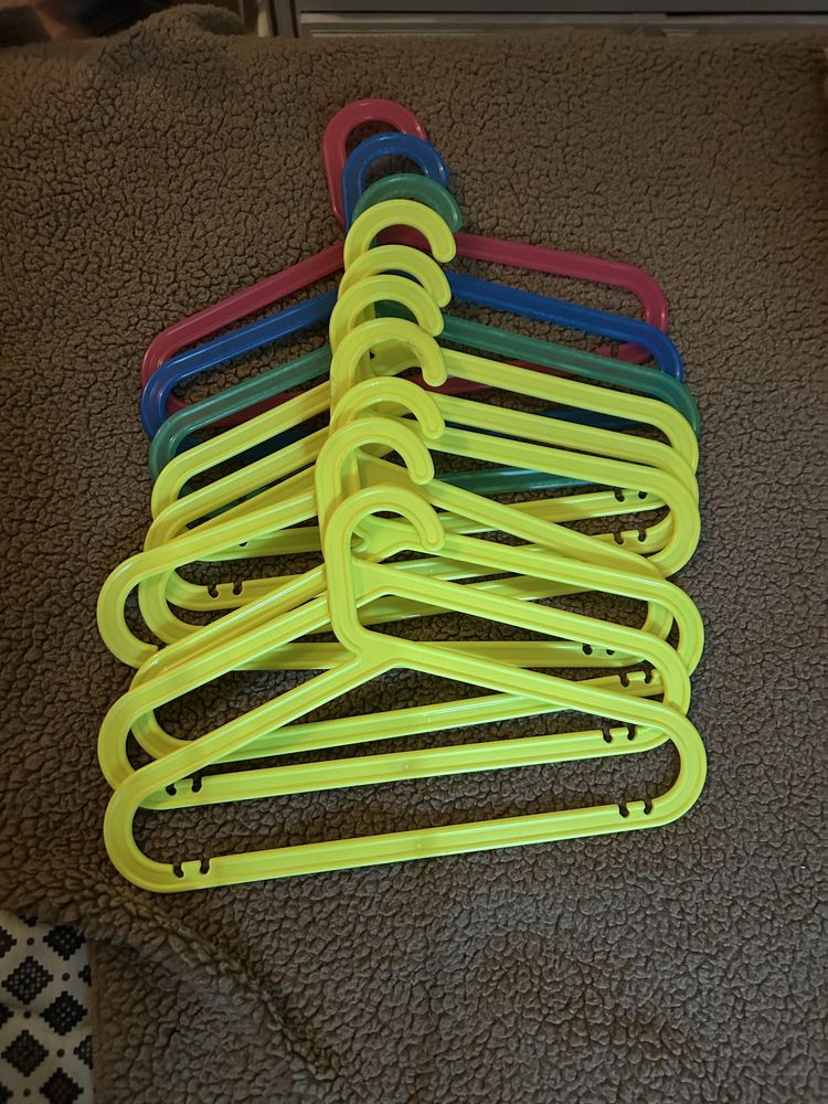 Cabides para criança