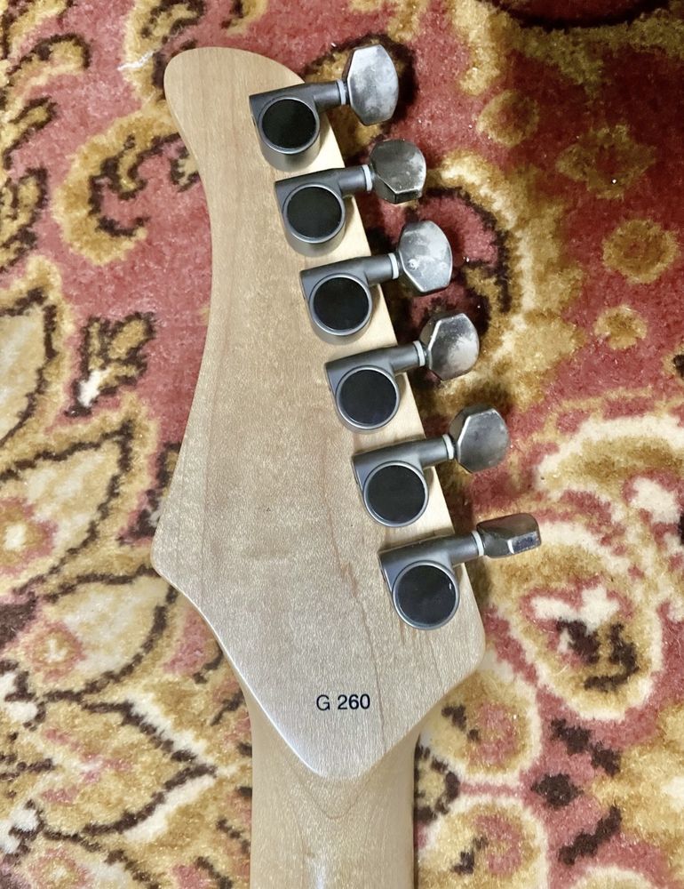 Guitarra Cort G260
