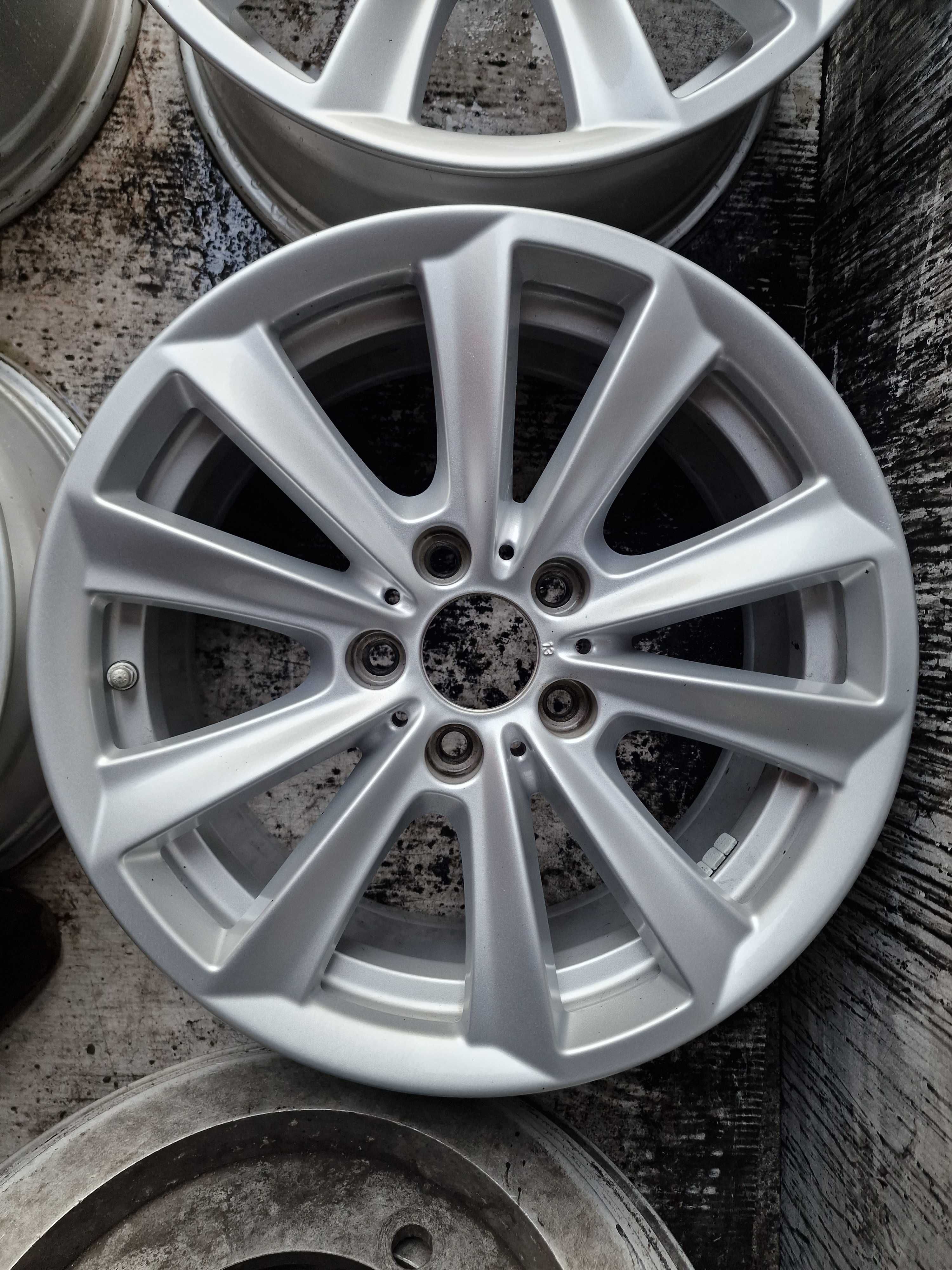 Sprzedam Jak Nowe 4 Oryginalne Alufelgi BMW 17" 8j 5x120 ET 30