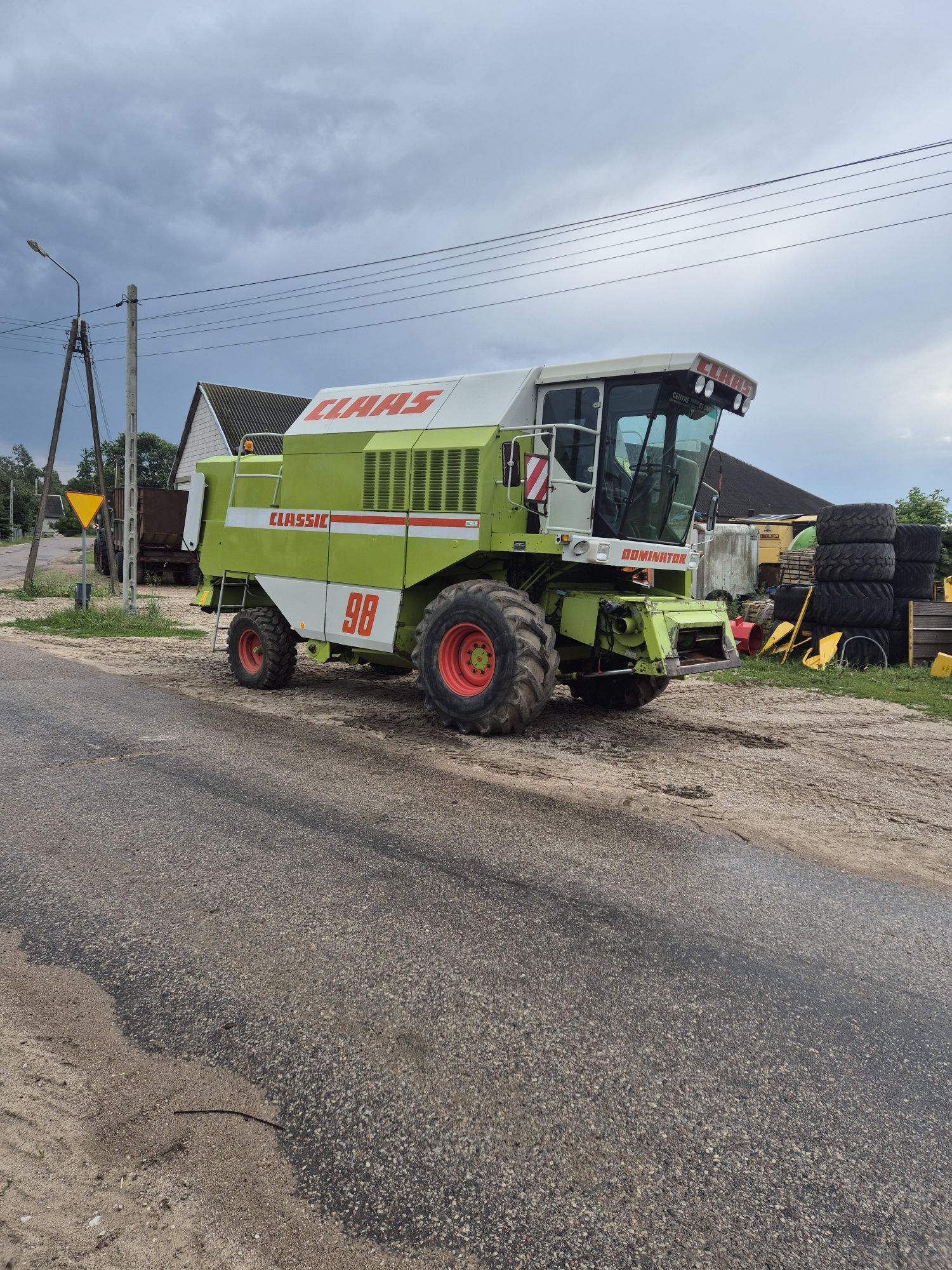 Claas dominator 98 clasic lexion