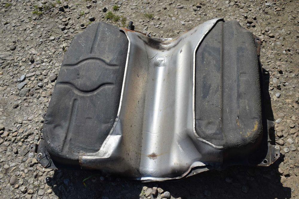 zbiornik paliwa bak  MAZDA CX9 CX-9 3.7 b 10R