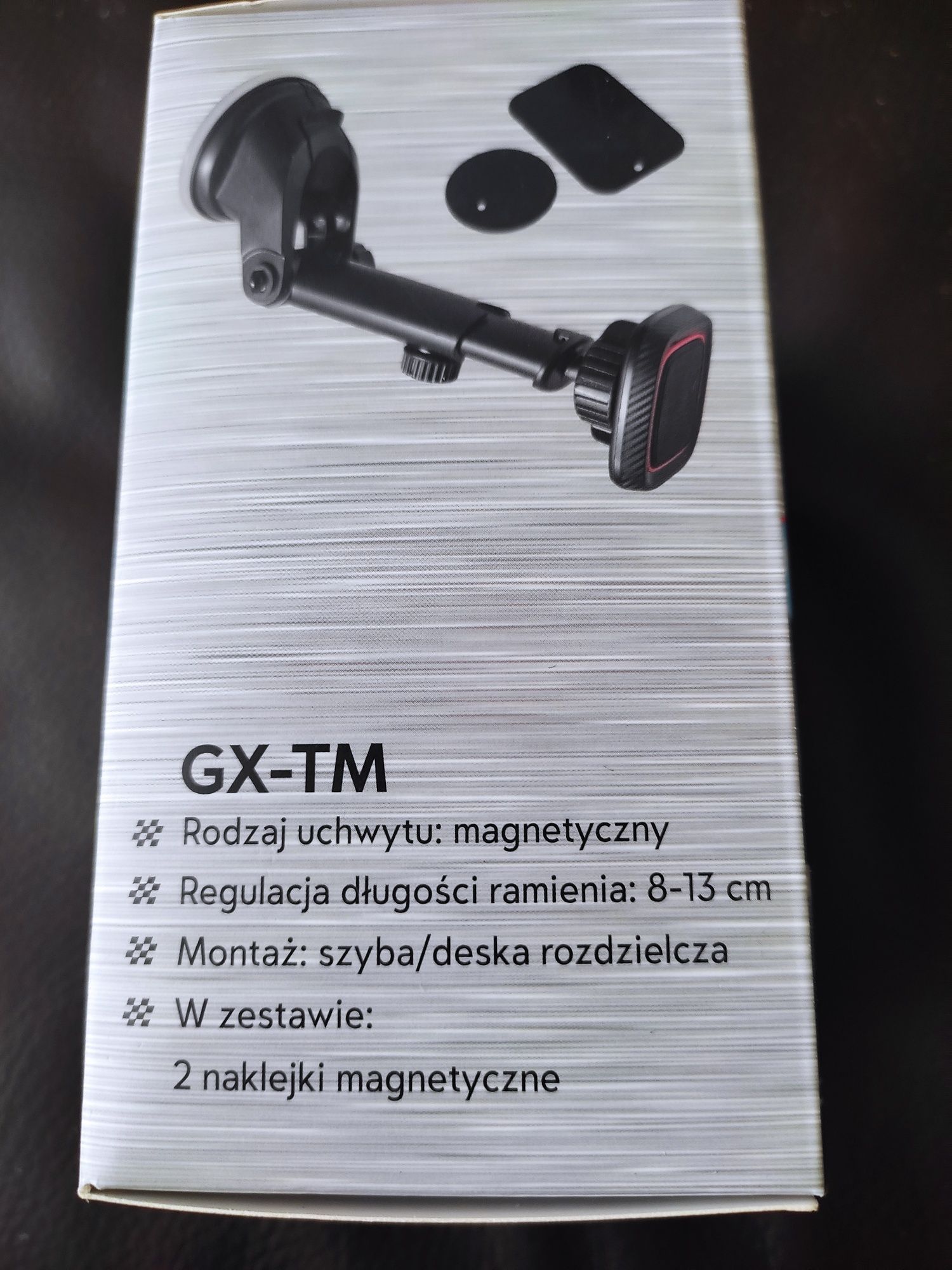 Uchwyty samochodowe z ramieniem teleskopowym