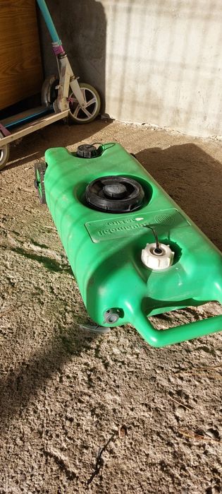 Zbiornik 35L na wodę czystą Kampera, przyczepy kempingowej