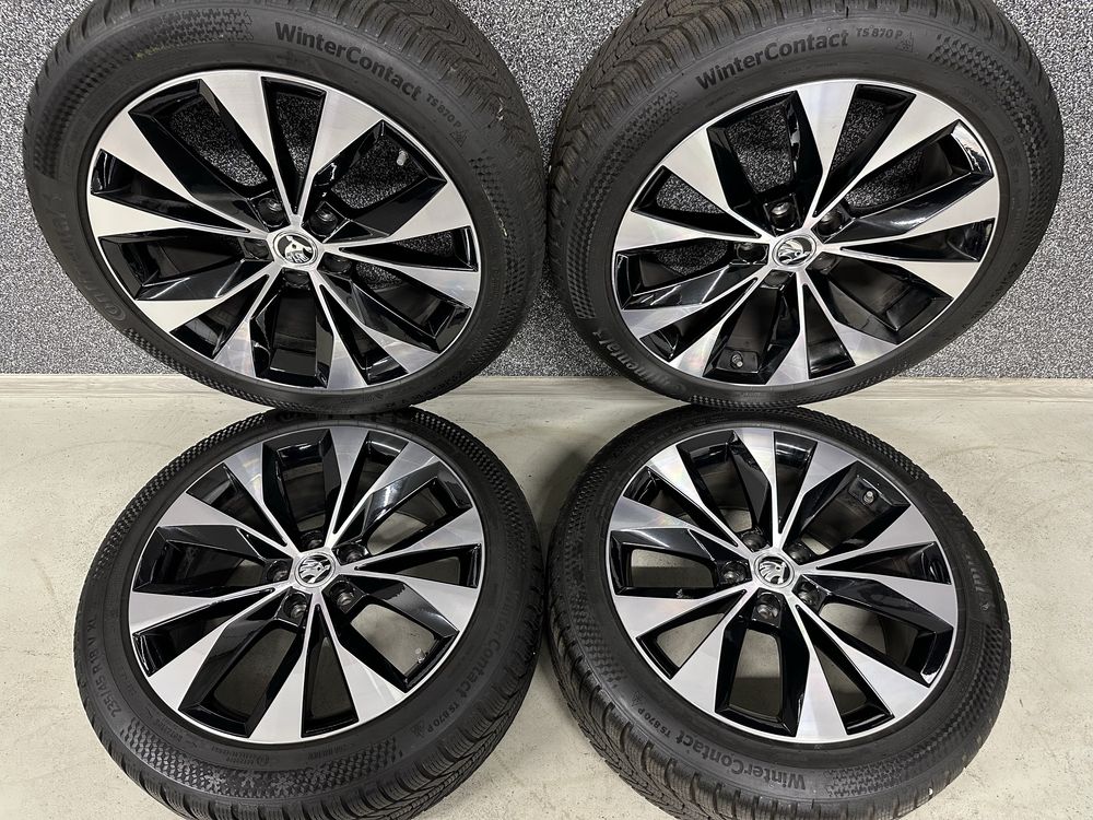 Oryginalne koła zimowe alufelgi 18 Skoda Superb 3V0