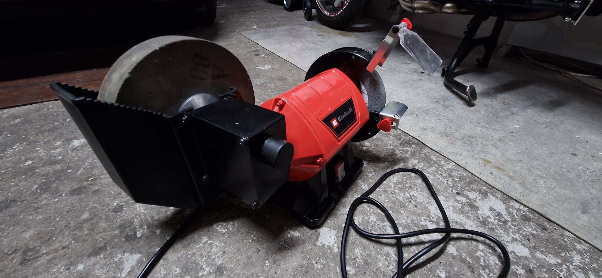 Szlifierka stołowa Einhell TC-WD 200/150, sucho-mokro 250W
