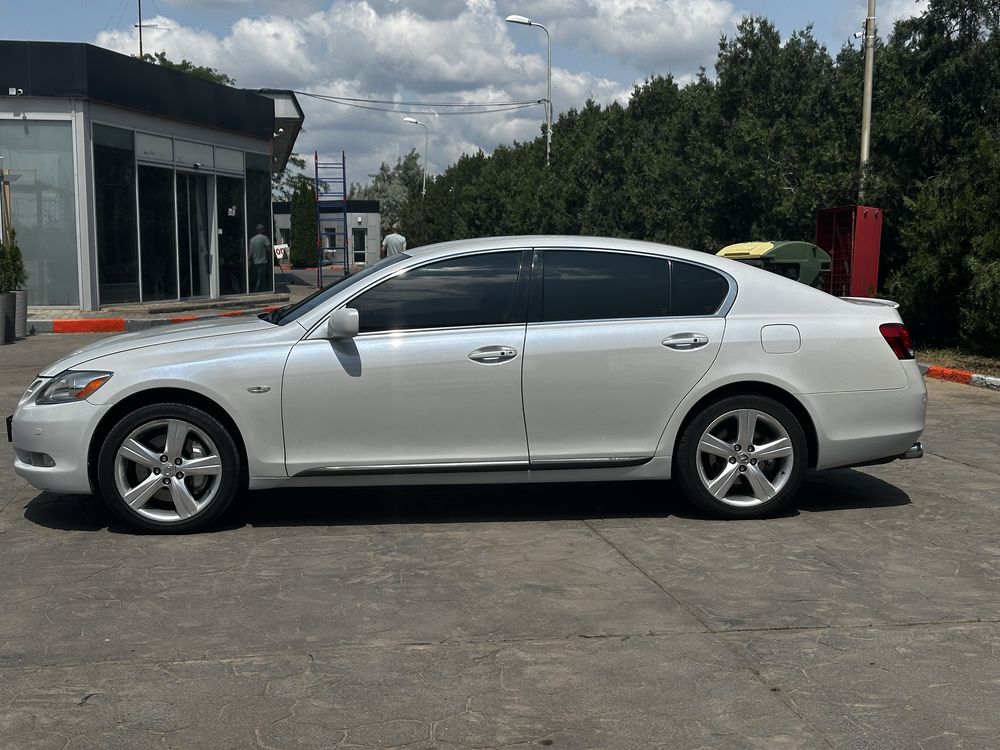 Гібрідний Lexsus GS 450 H