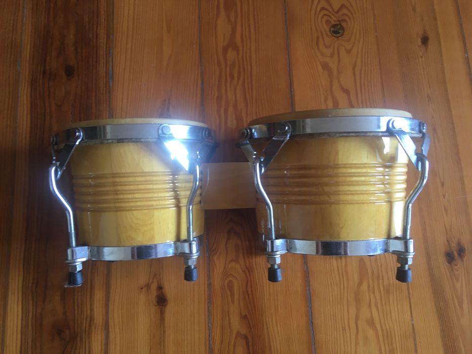 Instrumento de percussão da marca Tribal