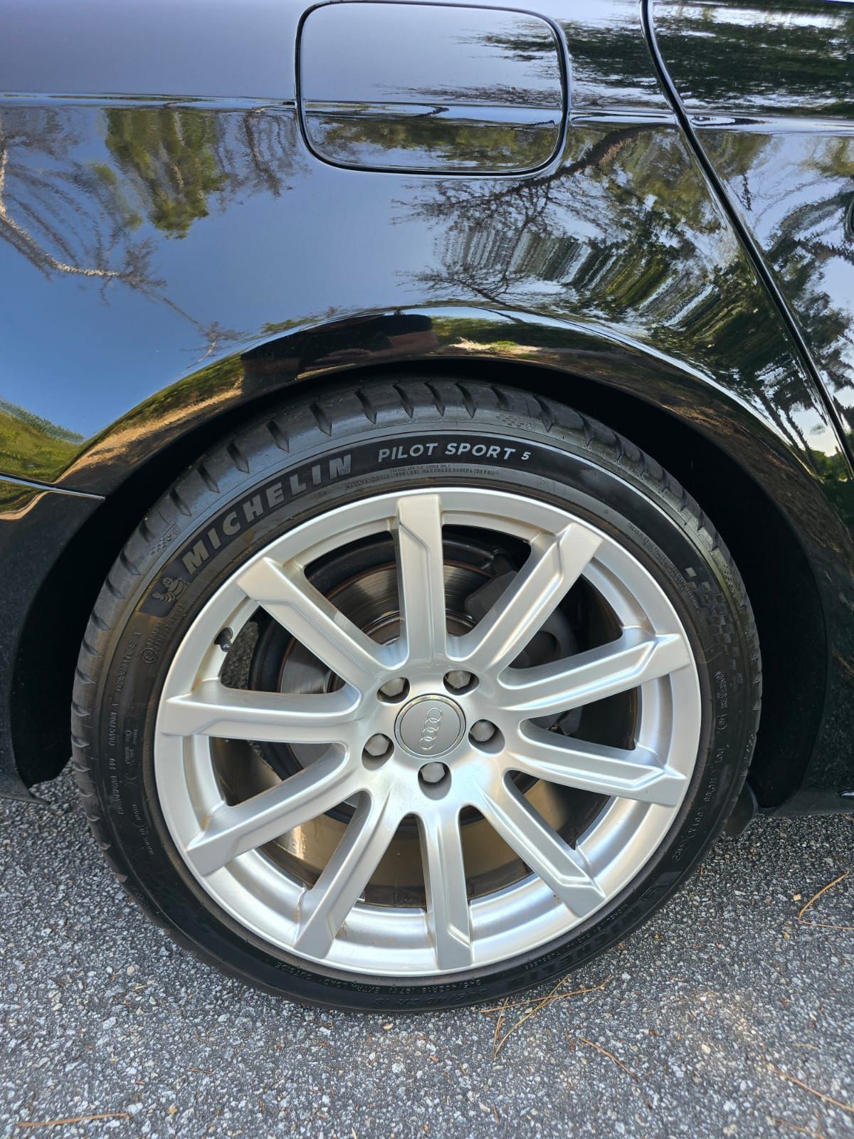 Audi A4 2.0 TDI S-line