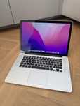 MacBook Pro 15” 16/256 GB w bardzo dobrym stanie! 90 cykli!
