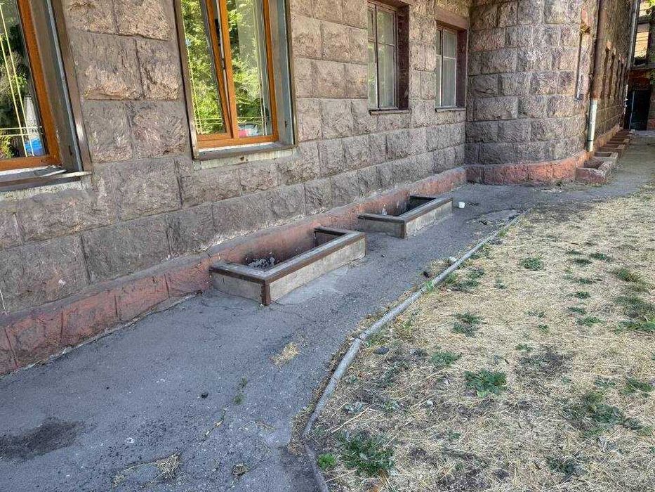 Приміщенння Підвал проспект Металургів, буд. 4 (368 кв.м.)