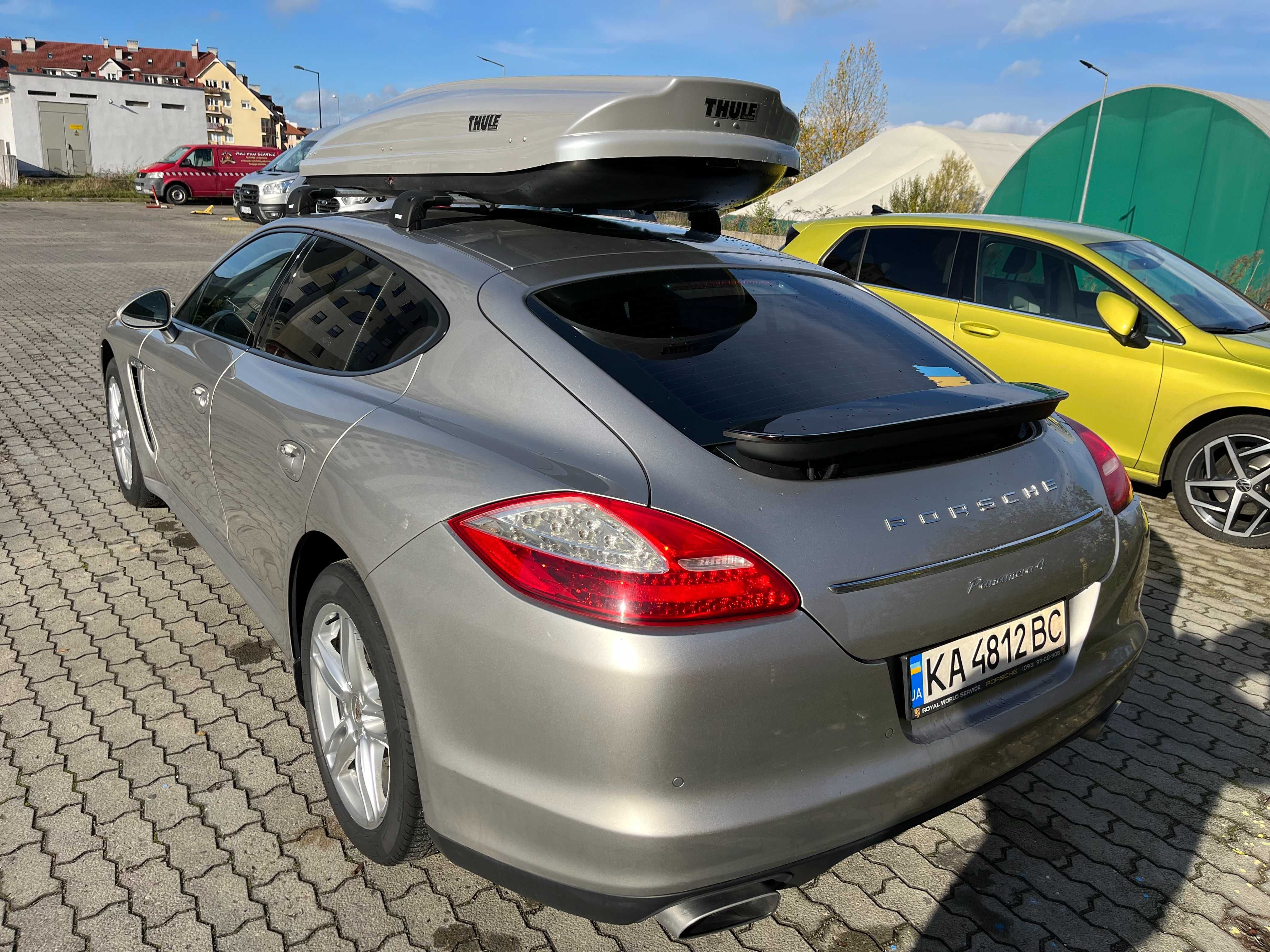 Продам Porsche Panamera 4, 2012 года.