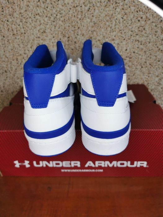 Кроссовки ADIDAS, состояние новой