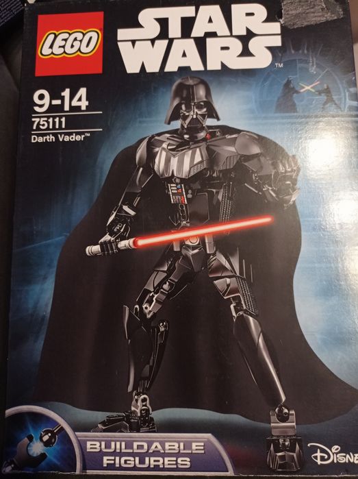 Figurka LEGO Star Wars Darth Vader 
Stan idealny.
Oryginalne opakowani