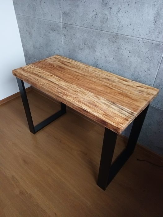 Stół, biurko z drewna