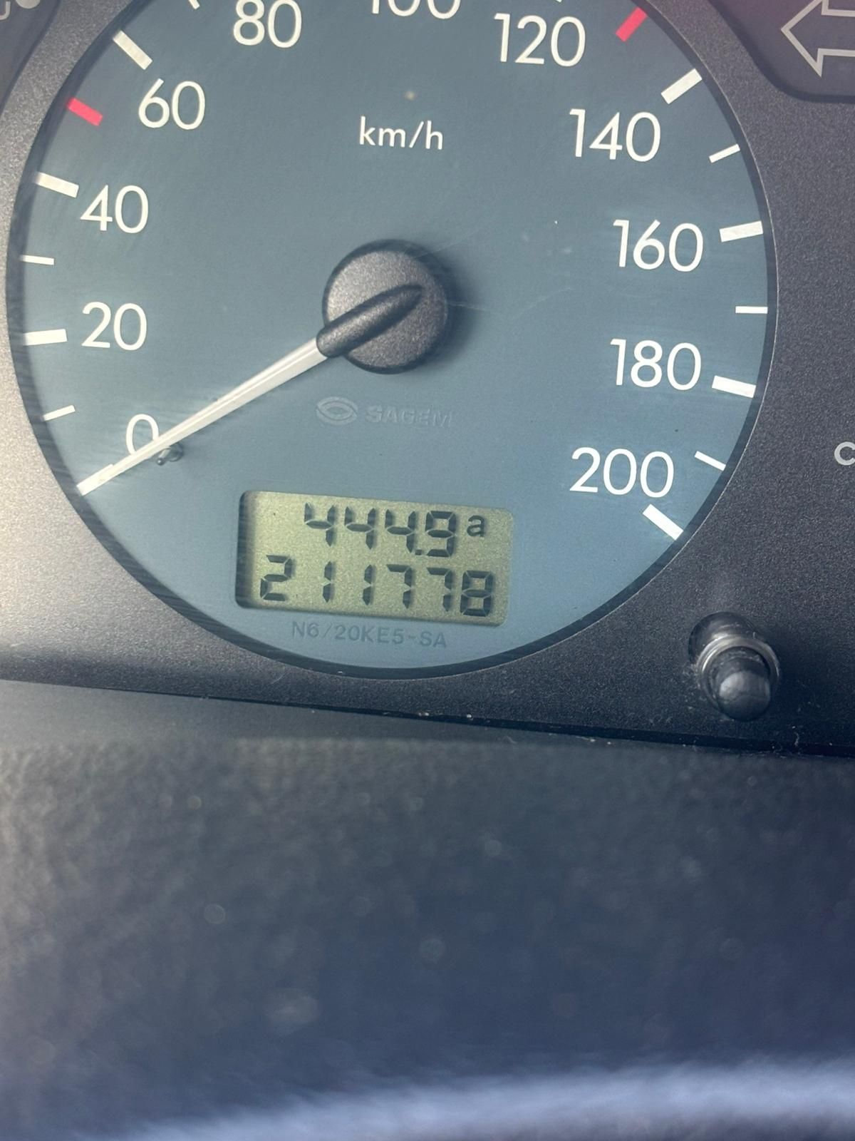 Carro Citroen xsara