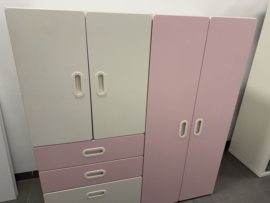 Regaf, szafki Ikea dla dziewczynki
