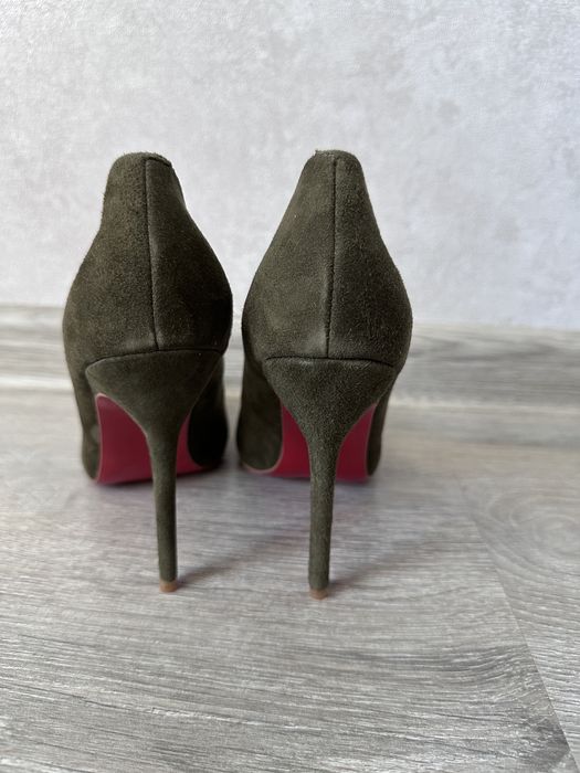 Жіночі туфлі човники Louboutin 10 см