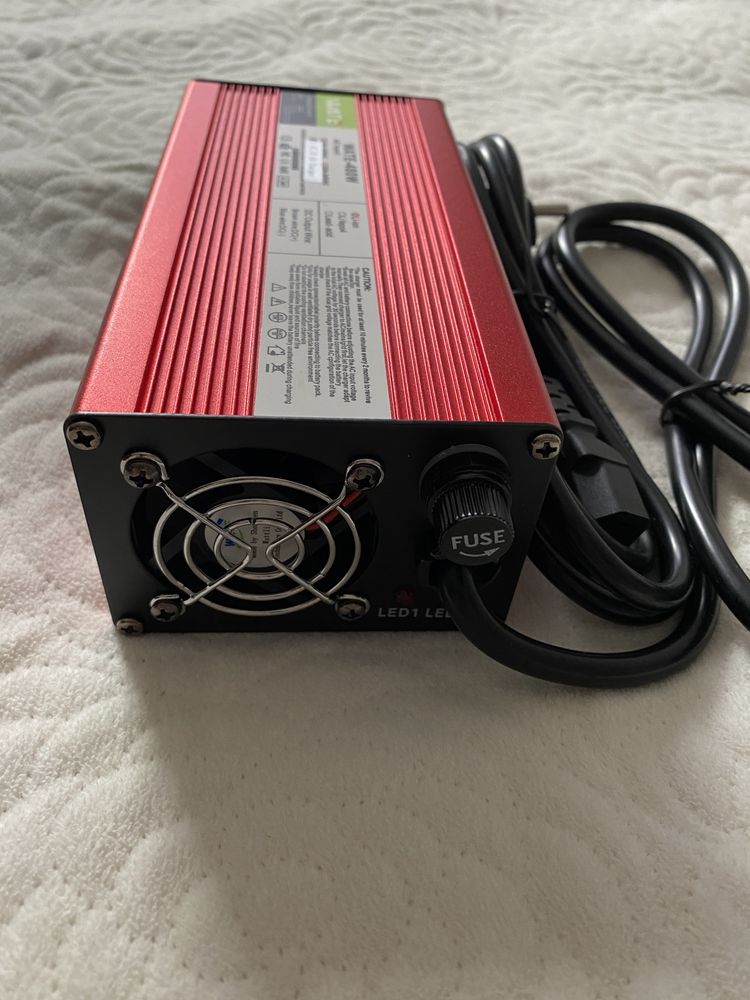 Szybka Ładowarka 60V 6A Li-On 3P XLR Charger зарядка