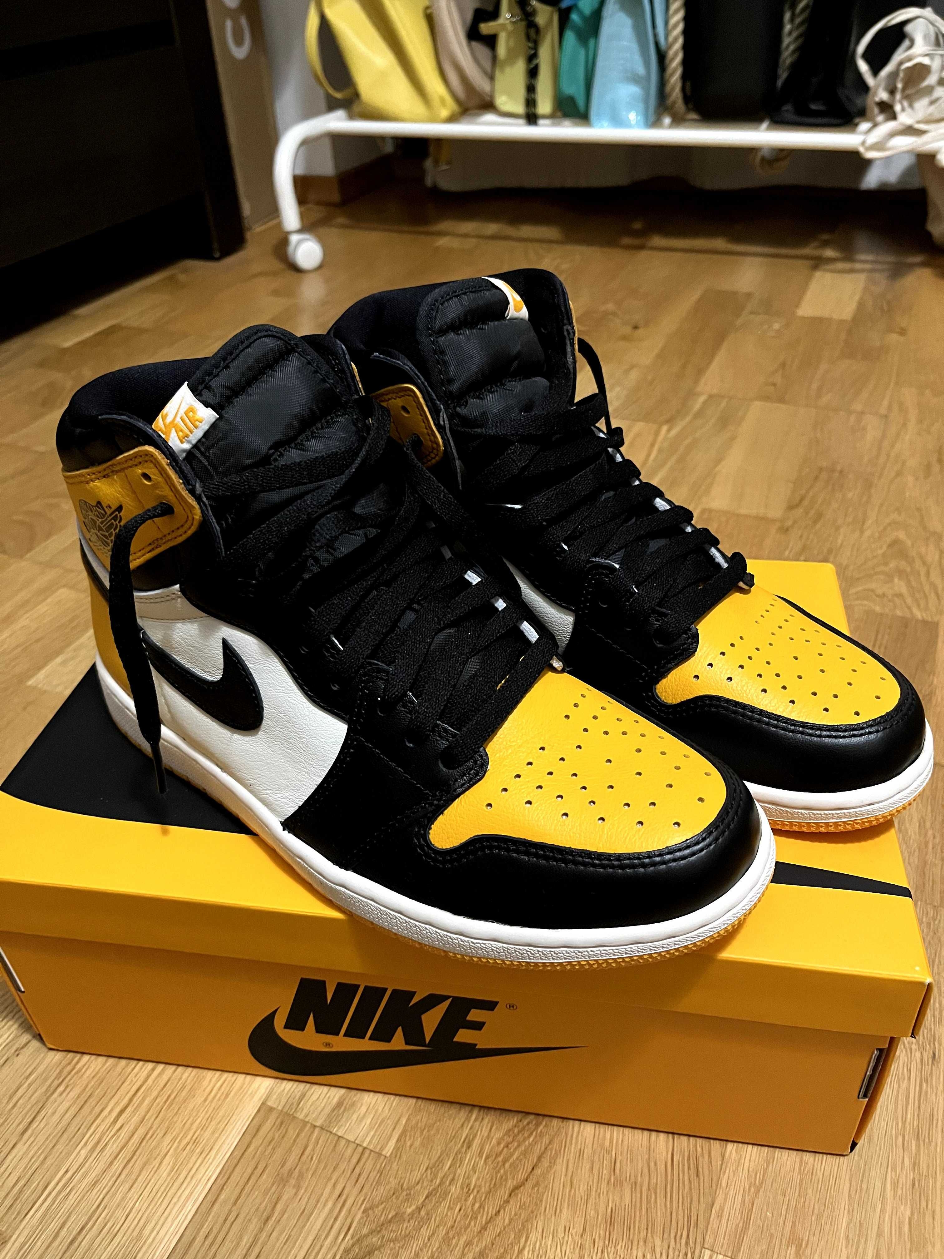 Nike Air Jordan 1 Retro High OG Taxi