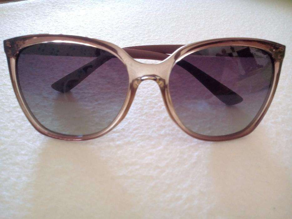 Óculos de sol Polaroid (preço inclui portes de envio)