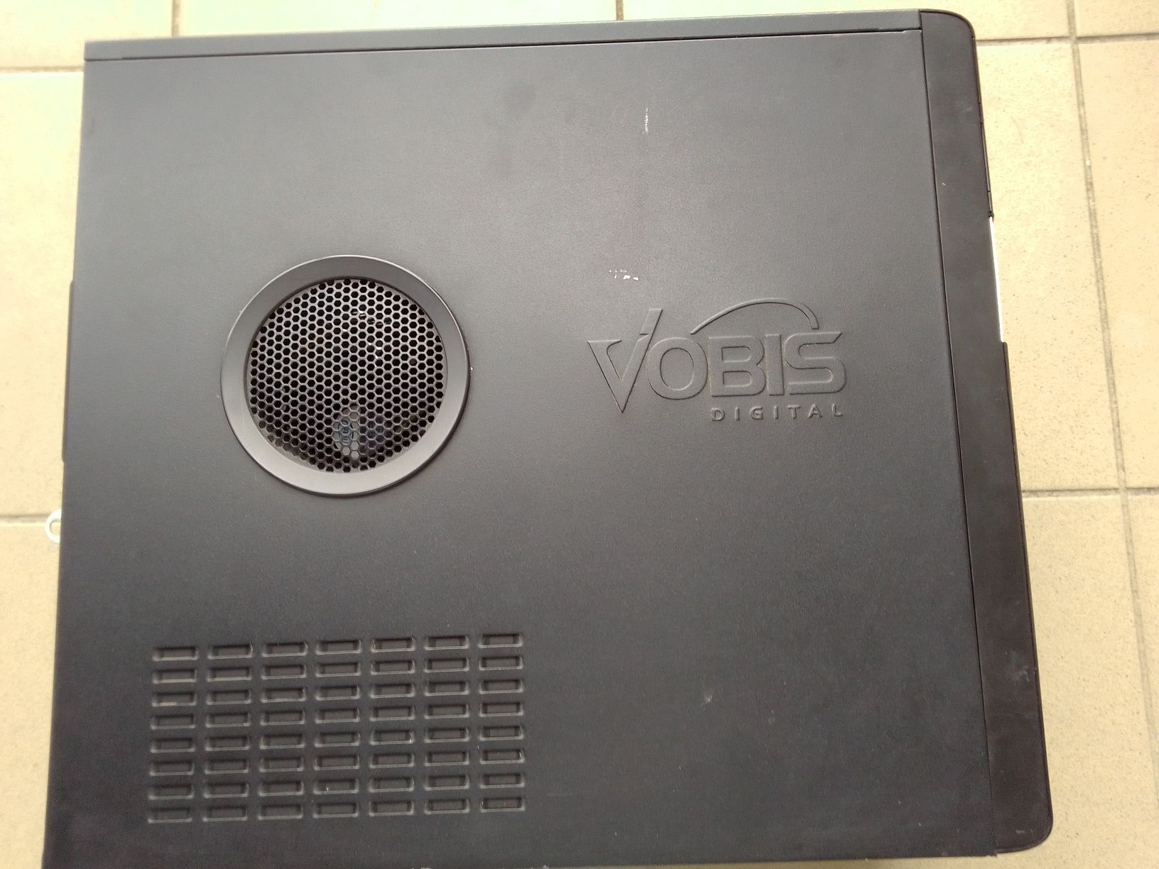Komputer z Ms Office 2007 Retro PC Vobis Core2Quad Q9400