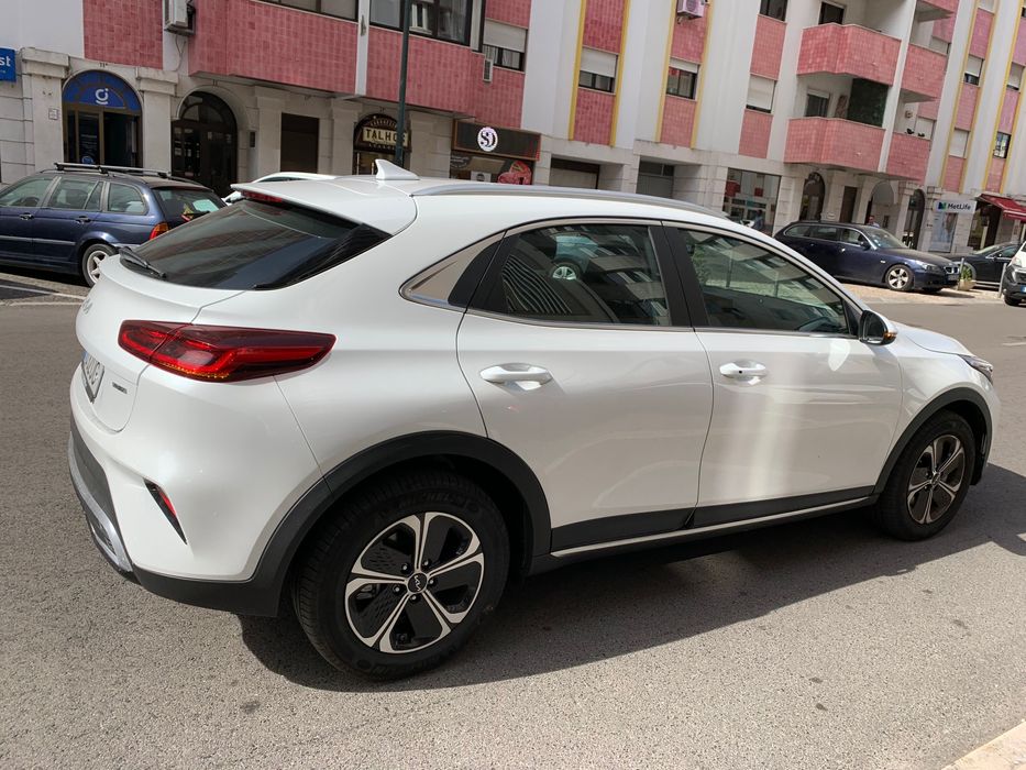 Kia xceed plug in, 2023, 8800km