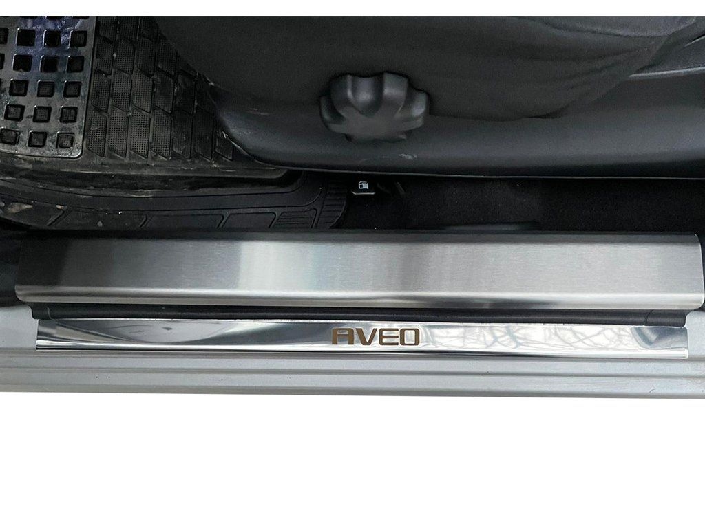 Chevrolet Aveo 2005-2011 Накладки на пороги Carmos (4 шт, нерж.)