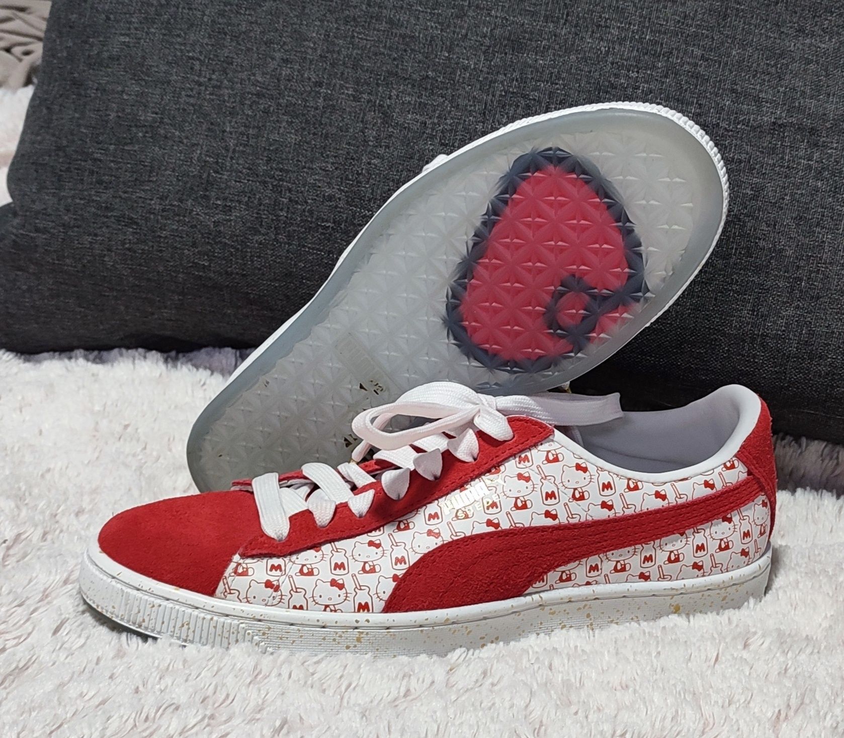 Оригінальні кросівки Puma Suede X Hello Kitty