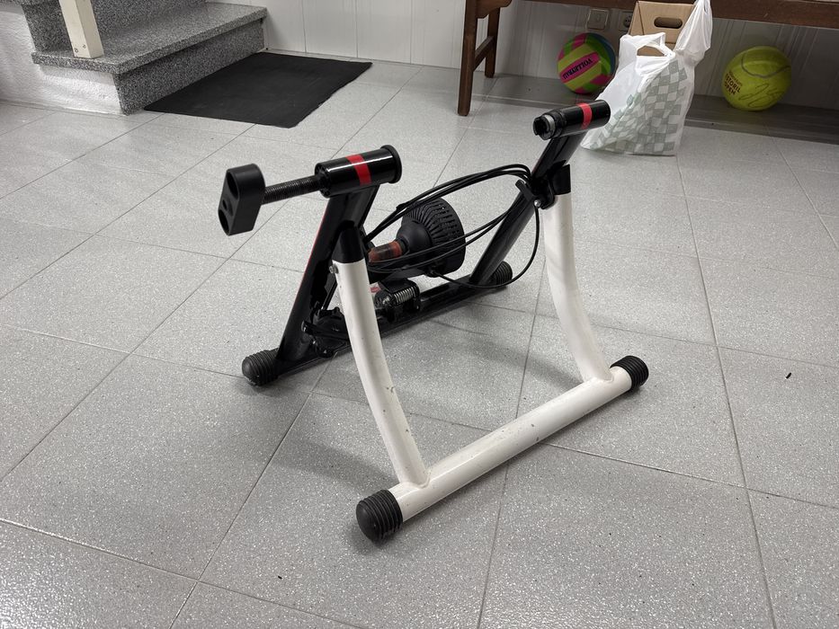 Vendo rolo bicicleta MAG ELITE elastogel