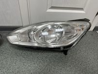 Фара передняя Ford C-Max