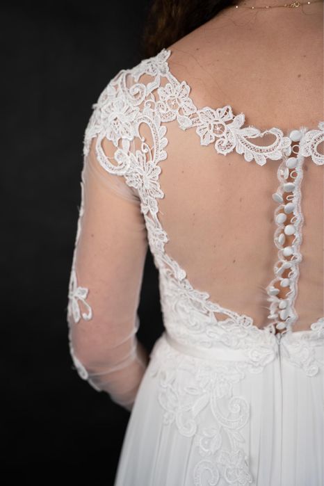 Piękna suknia ślubna