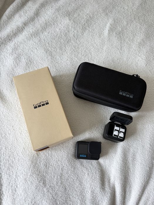 GoPro Hero 13 Surf Kit com extras
