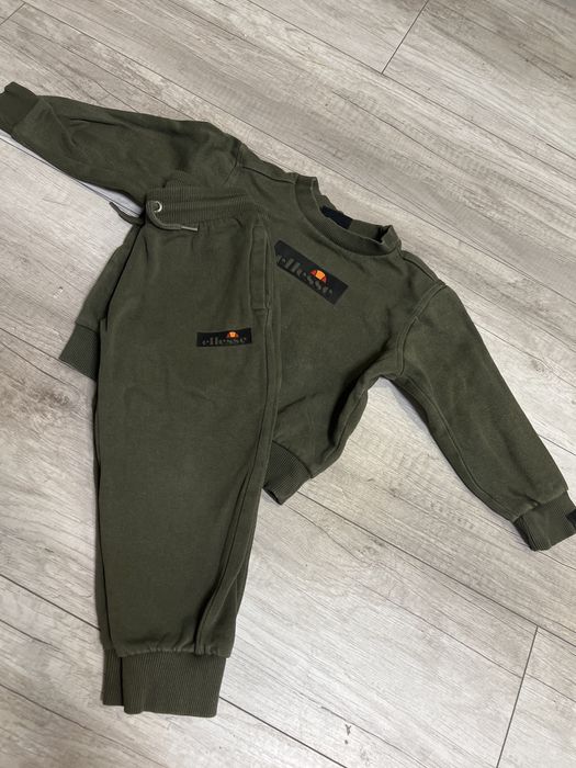 Спортивний костюм на флісі ellesse