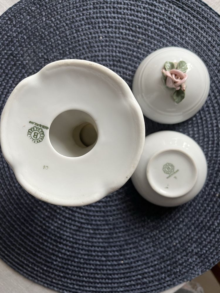 Porcelanowy swiecznikbi puzderko