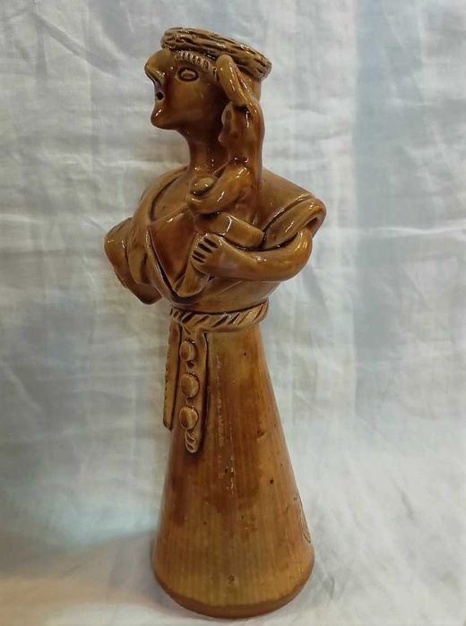 Figura Júlia Ramalho 3