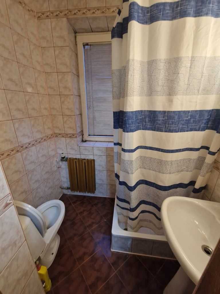 Pokój w domu jednorodzinnym - Marki PL/ENG