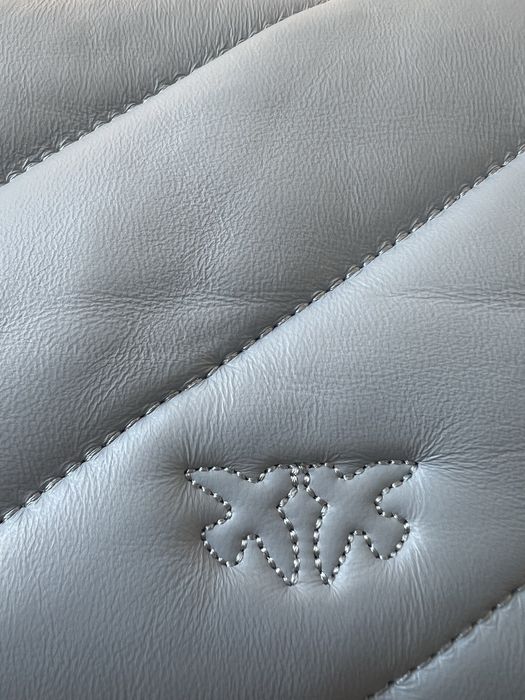 Сумка pinko оригінал, блакитна з прикрасами. love mini puff maxy quilt