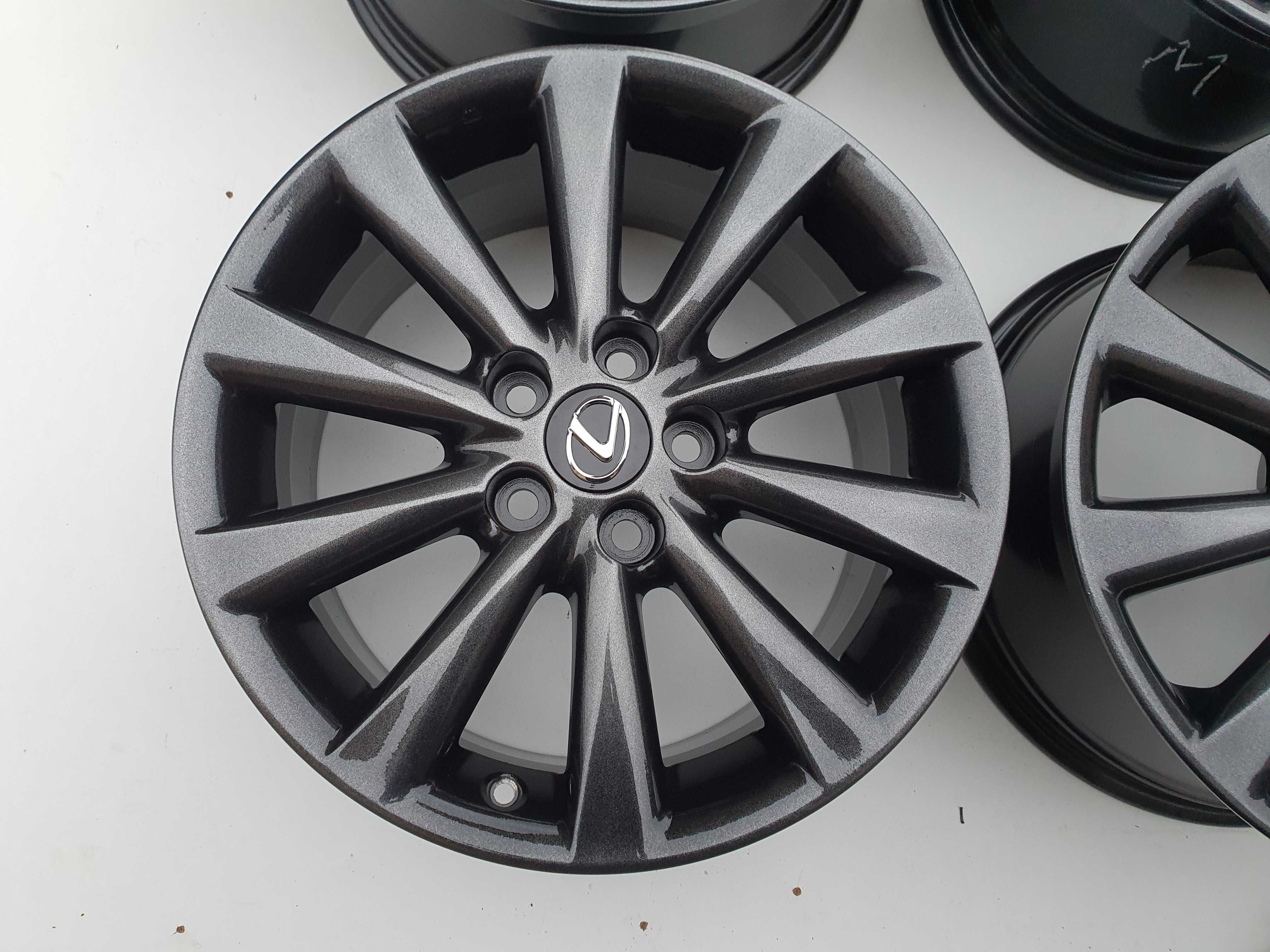 LEXUS 17" f-sport 5x114,3 IS220 IS250 LIFT felgi aluminiowe 8J grafit