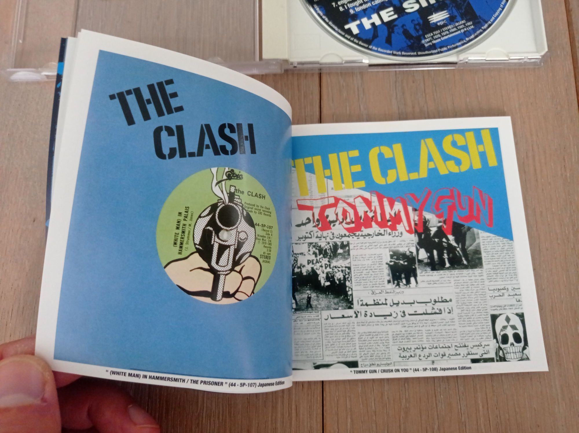 Płyta kompaktowa THE CLASH The Singles SHM CD Japończyk oryginał