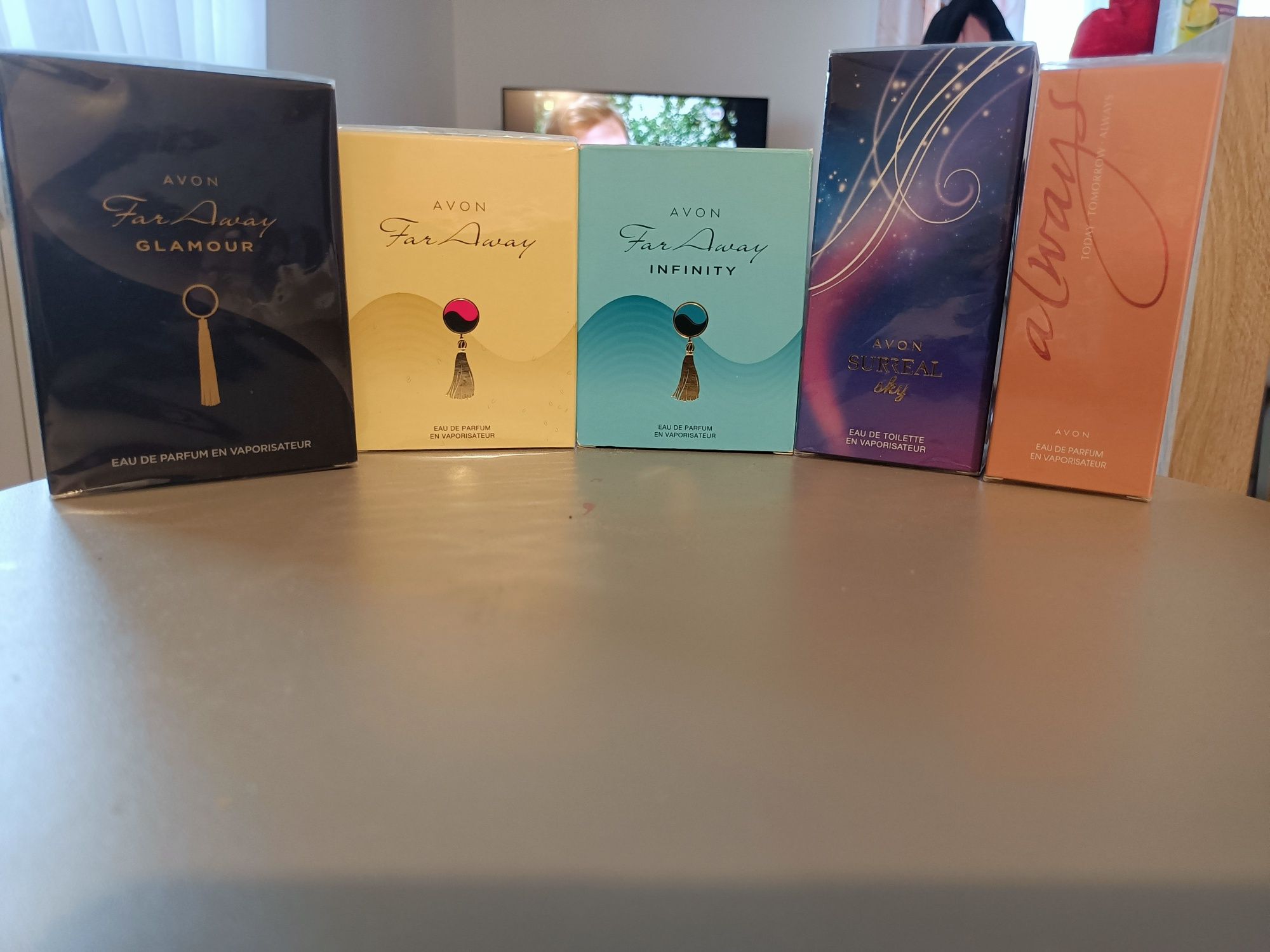 Wody perfumowane i toaletowe Avon