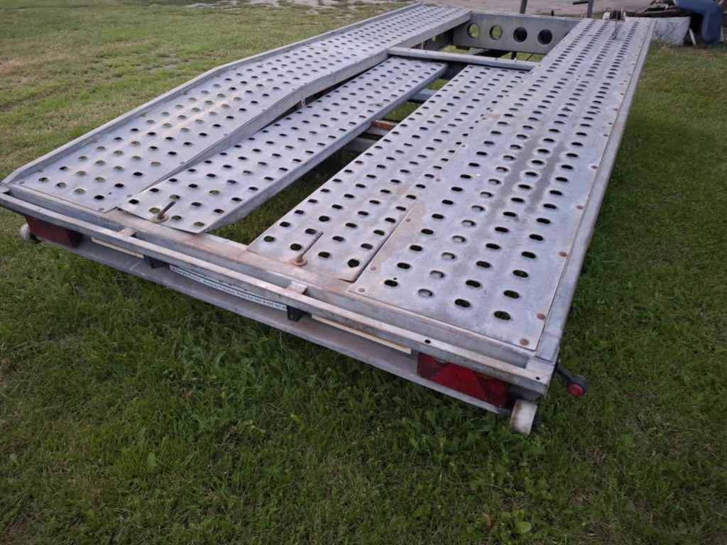 Przyczepa laweta wiola 2000kg dmc