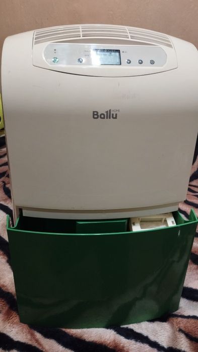 Осушувач повітря Ballu BDH-25L