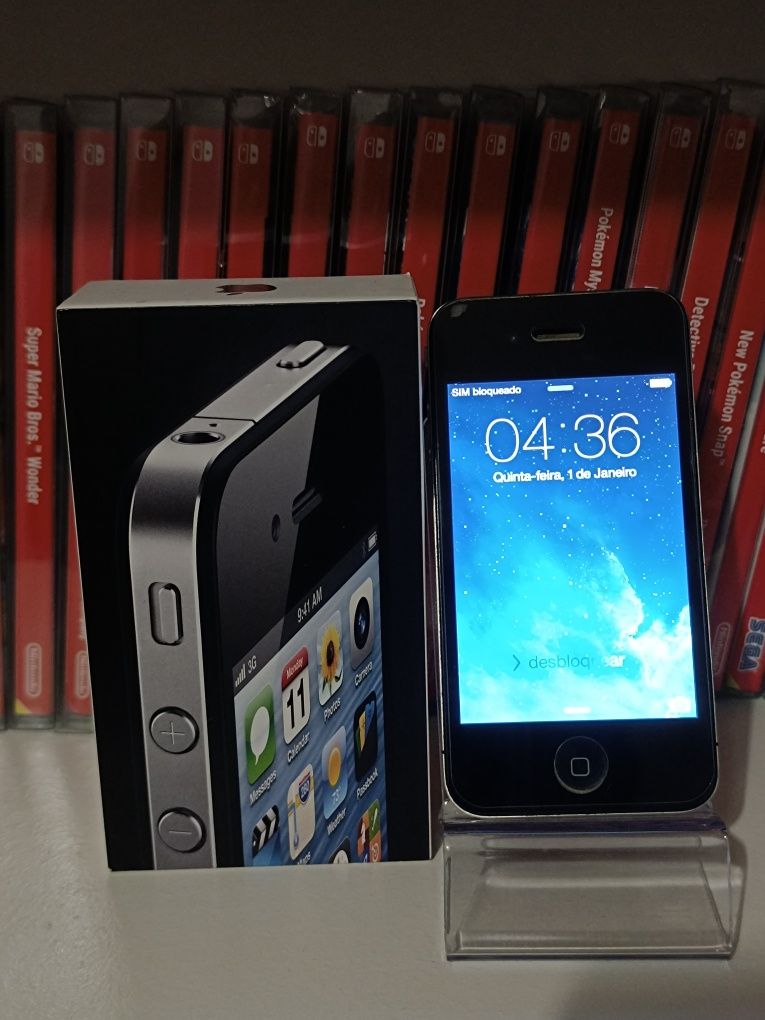 Apple iPhone 4 8GB