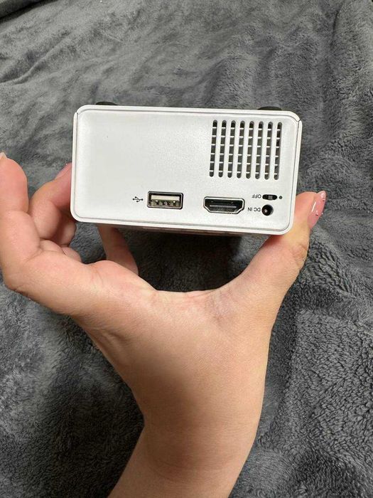 Проектор YG300 Mini (500Lm, 1080P)