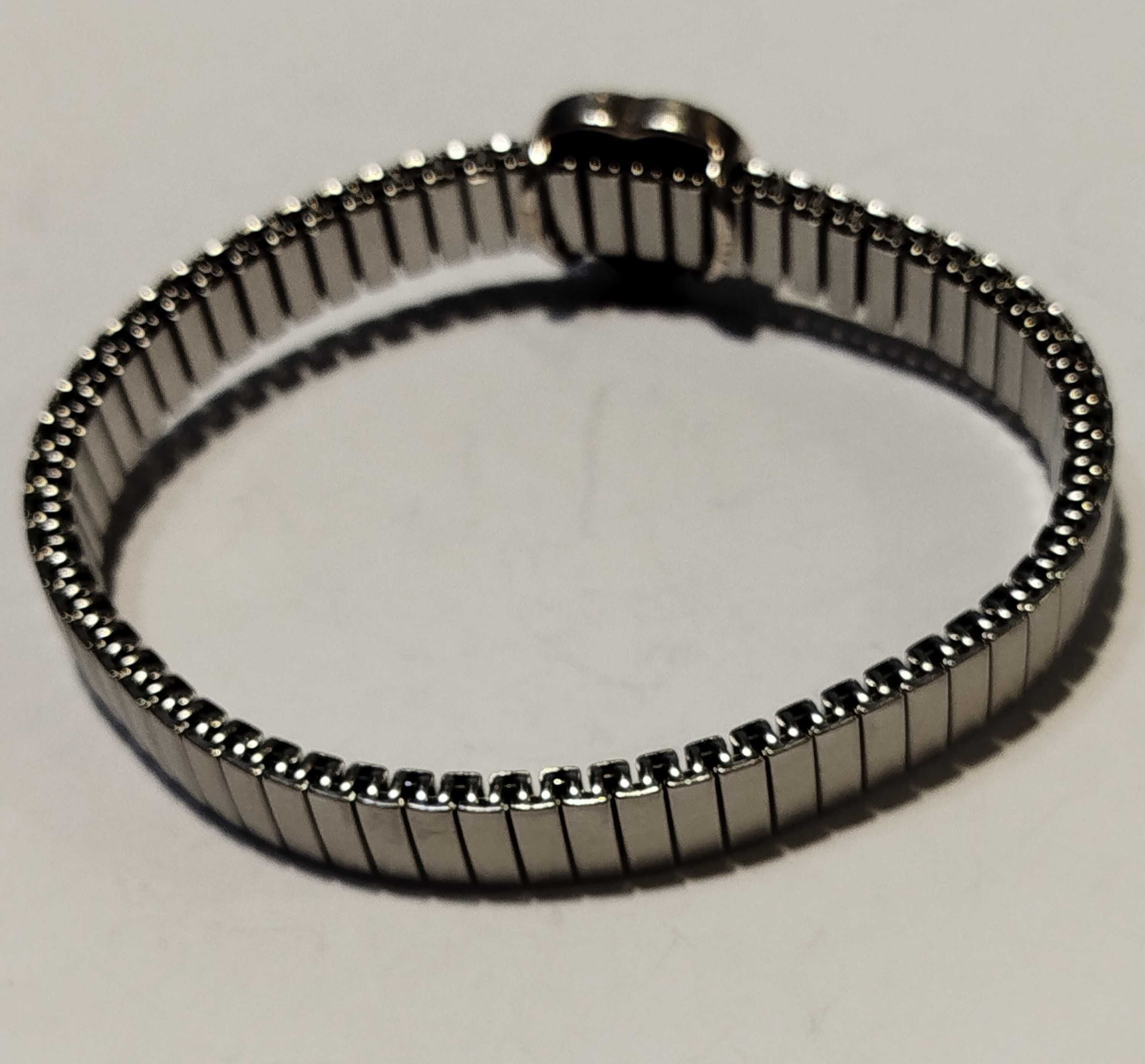 Pulseira/Bracelete extensível, em Aço e Prata